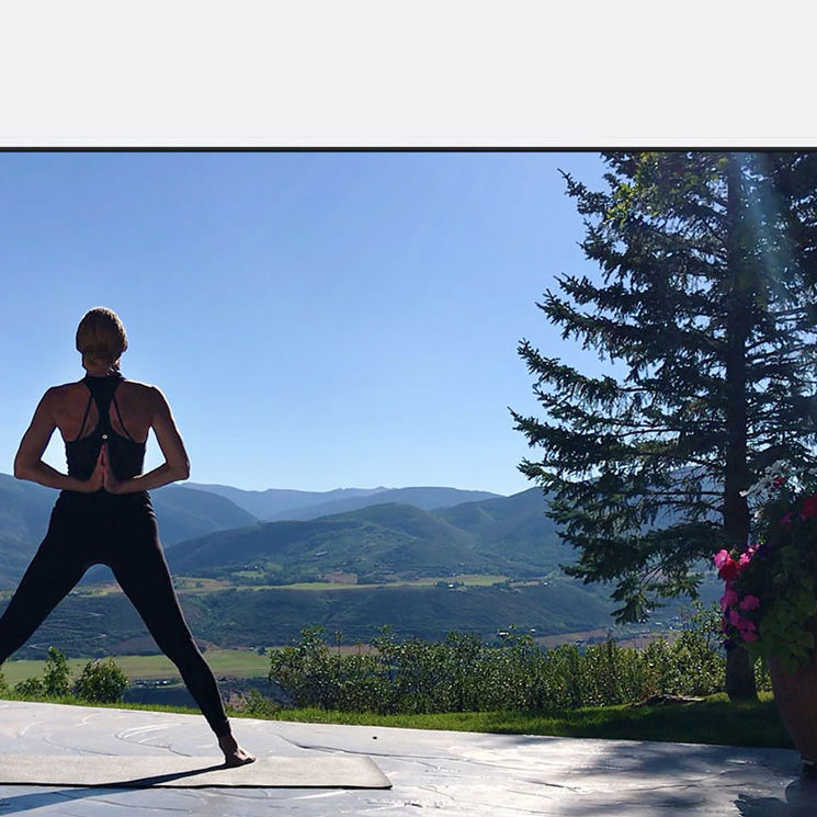 Best Online Yoga Teacher Trainings & Certifications