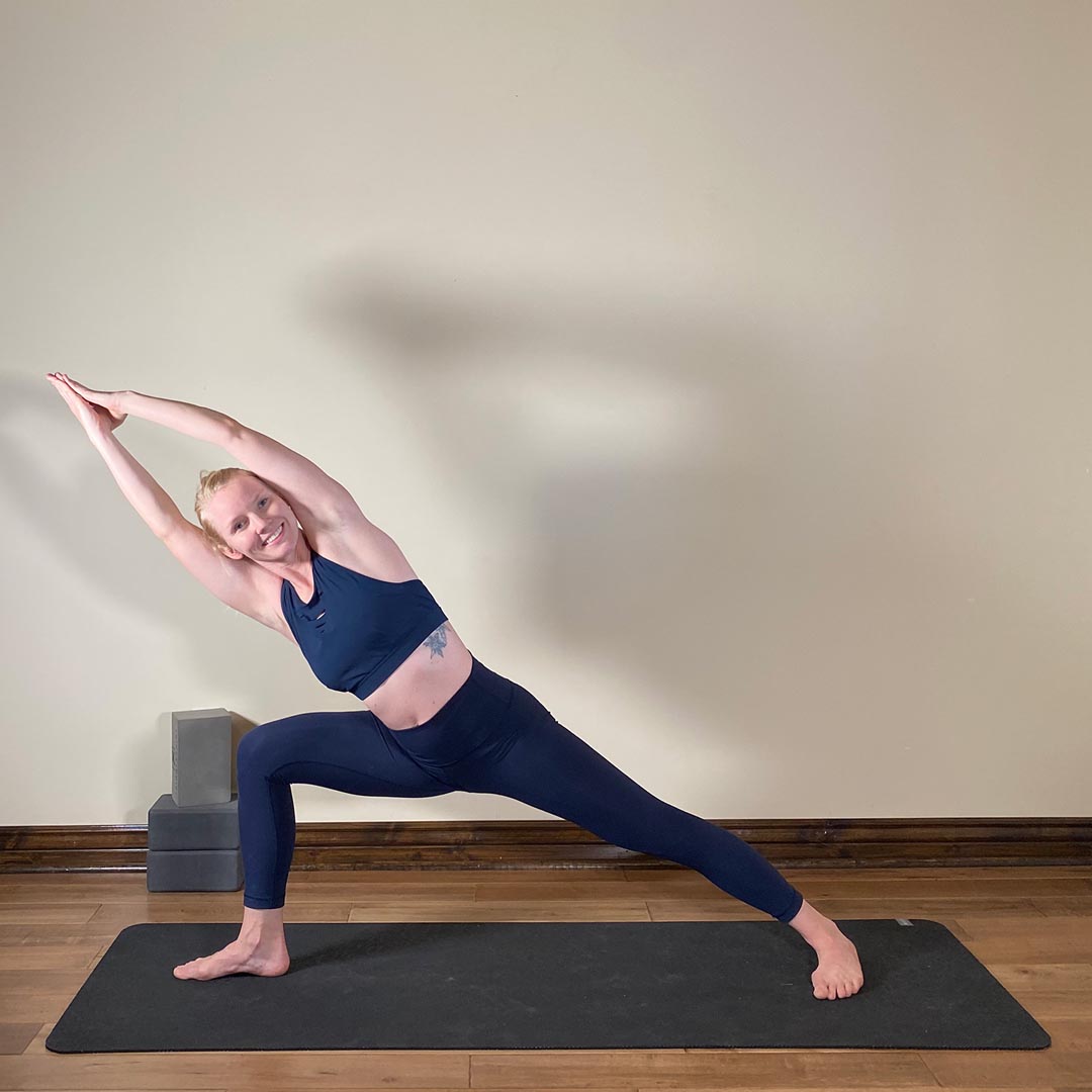 Dwi Hasta Utthita Parsva Konasana