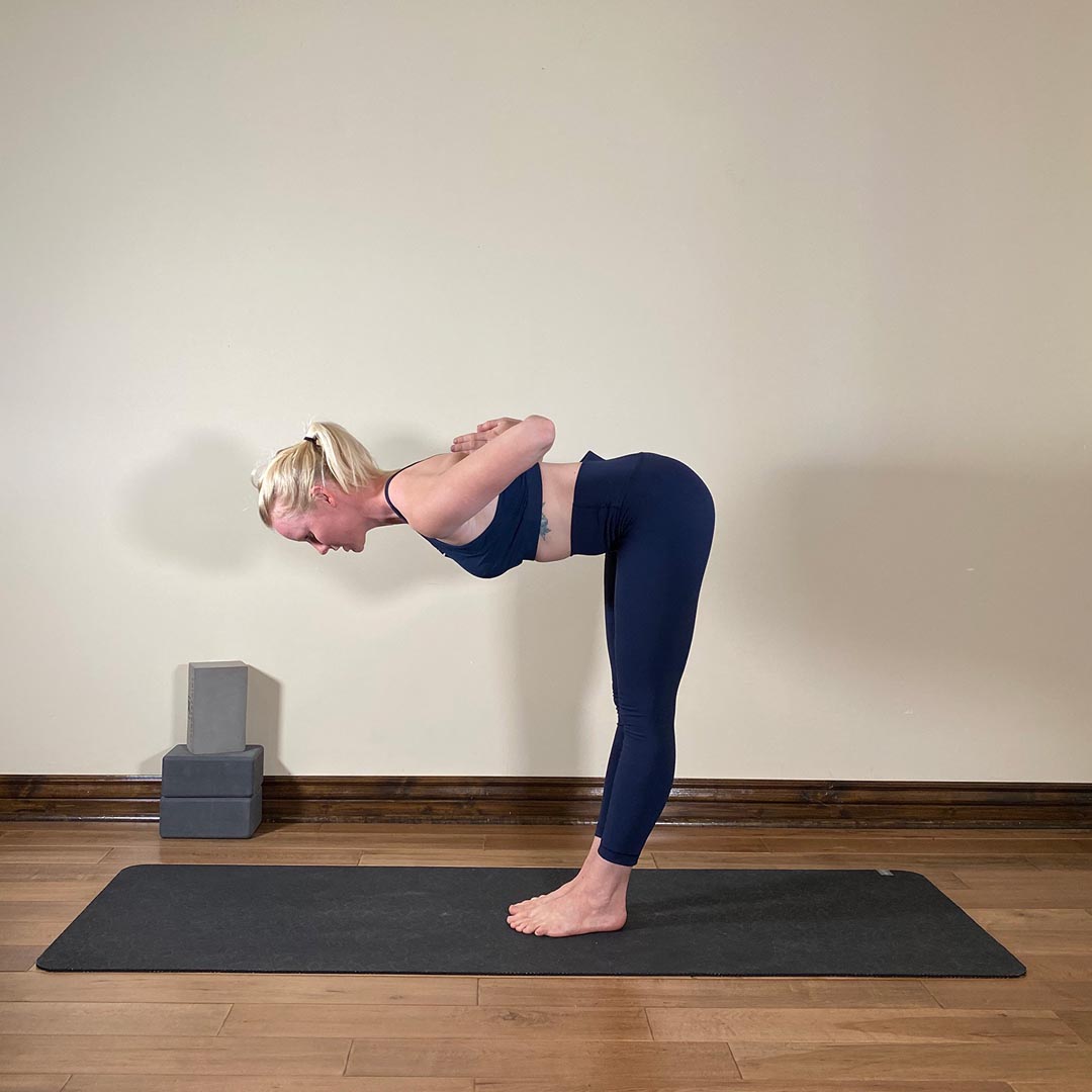 Viparita Namaskar Ardha Uttanasana