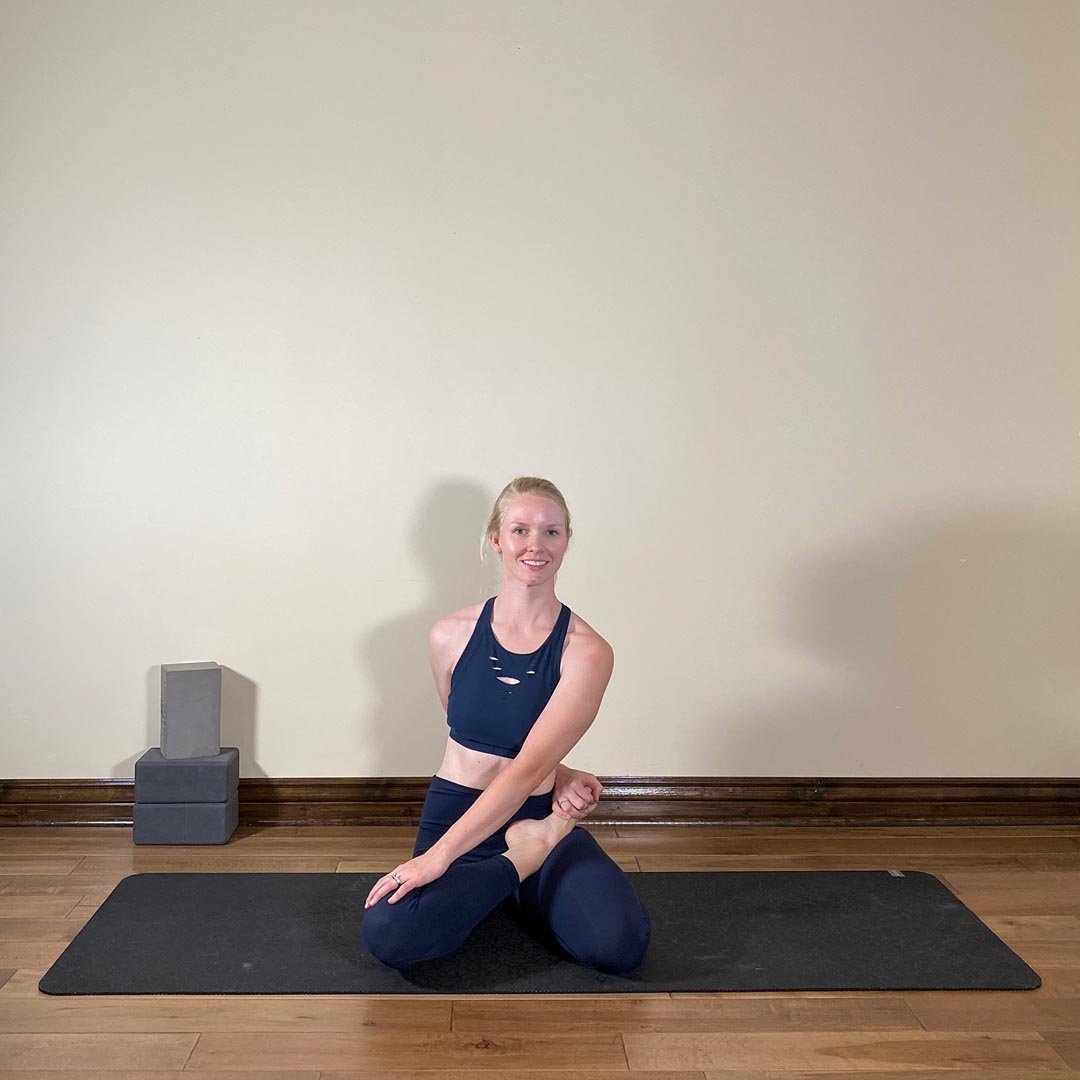 Twist Dedicated to Sage, Bharadvajasana 2